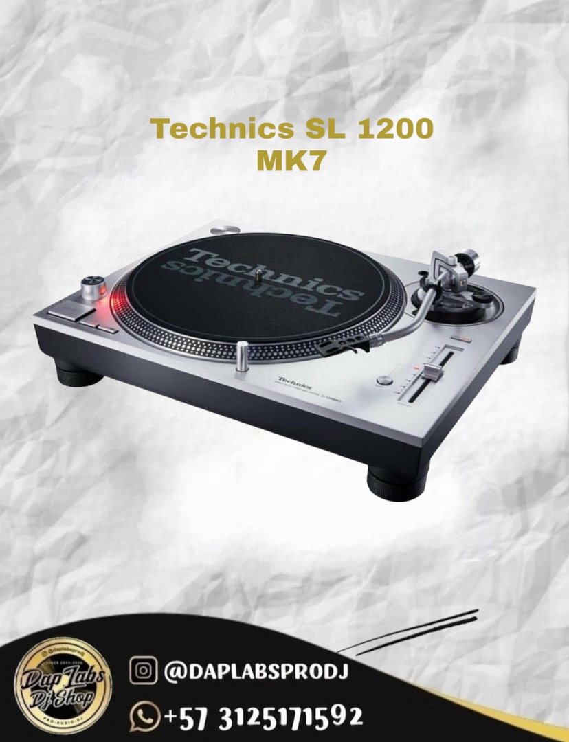 Technics SL1200 MK7 2